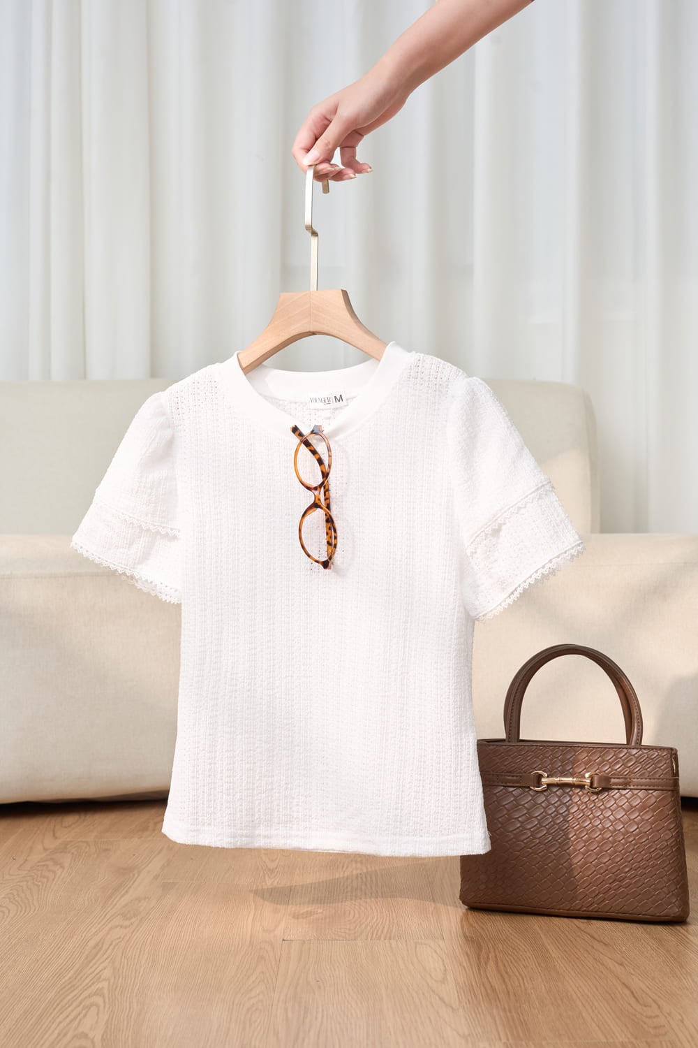 Áo thun tay cộc nữ 2 tầng cổ tròn chất ren mềm mại