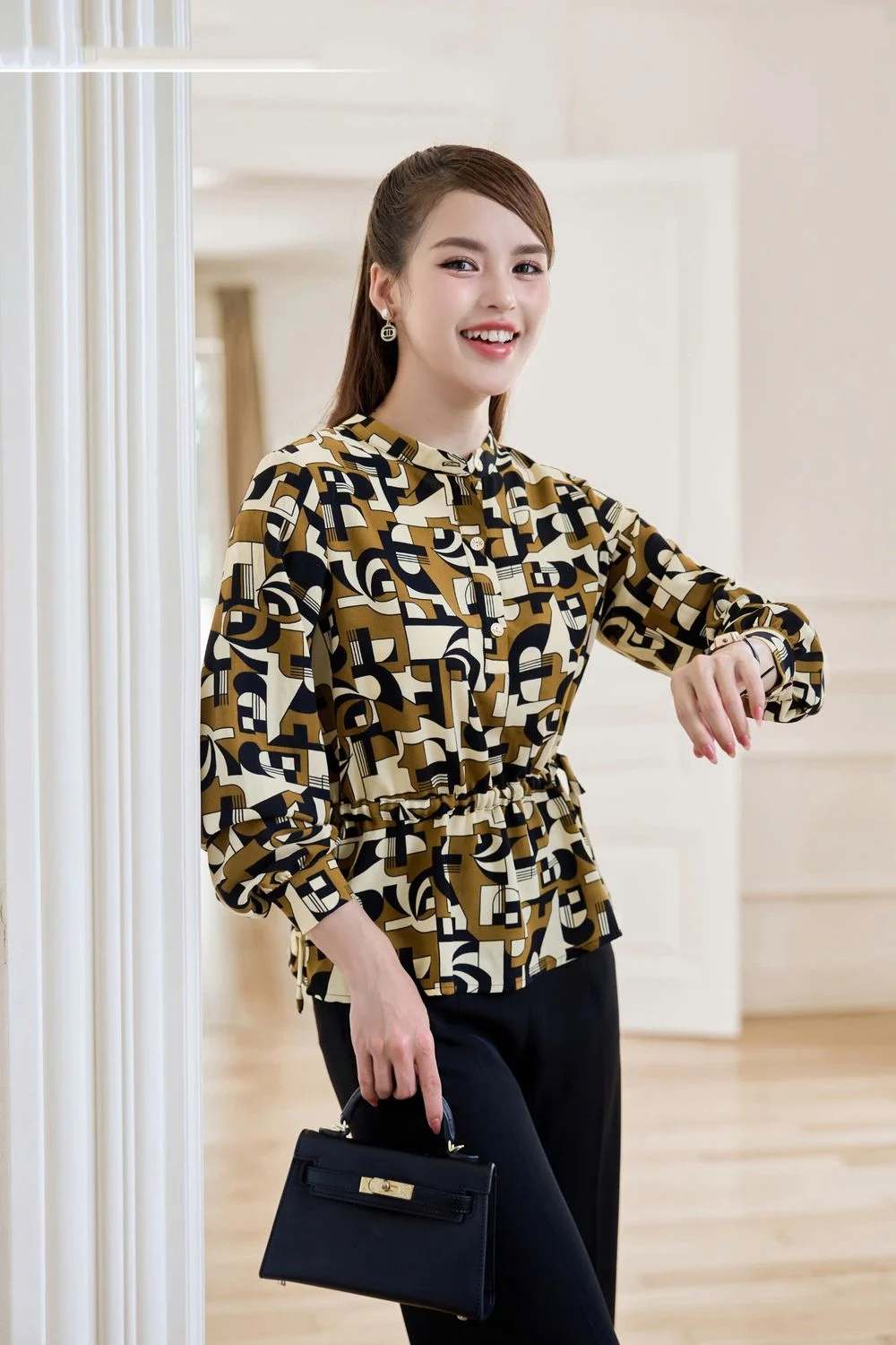 các kiểu áo voan tuổi trung niên