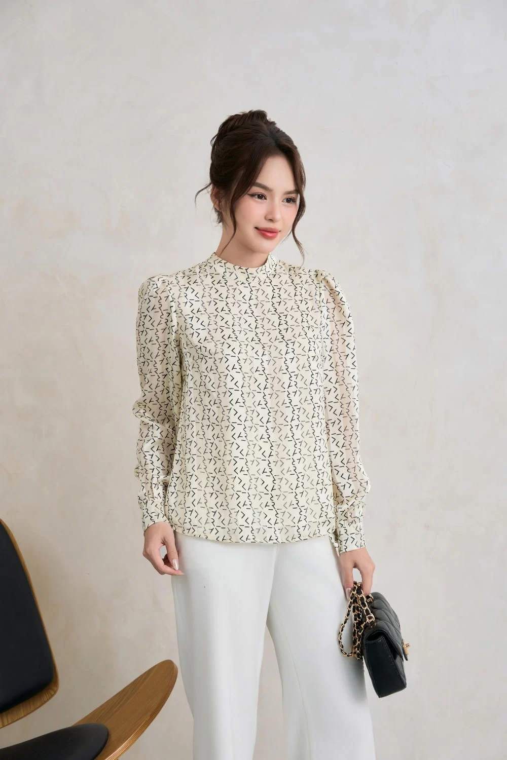 các kiểu áo voan tuổi trung niên