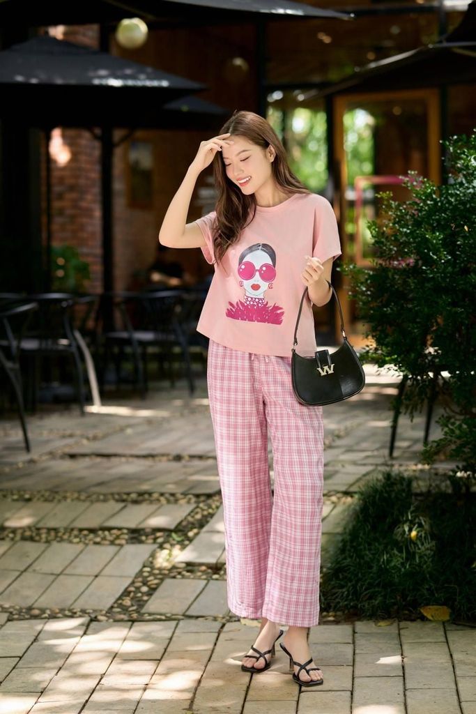 Bộ kẻ caro mặc nhà