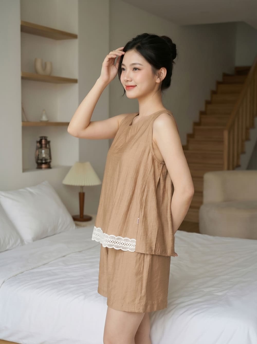 bộ đùi sát nách cổ v