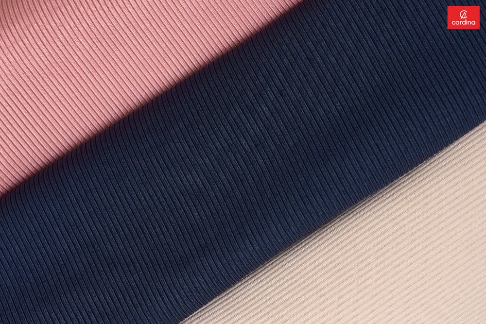 Bộ đồ đùi nữ vải tăm lạnh tay cộc cổ tròn phối viền in hình gấu