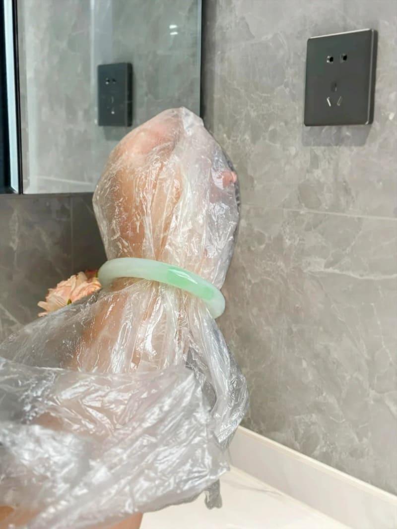 ách đeo vòng tay bị chật