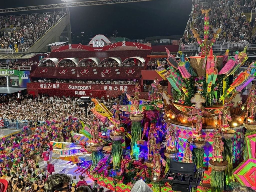 Carnival là gì