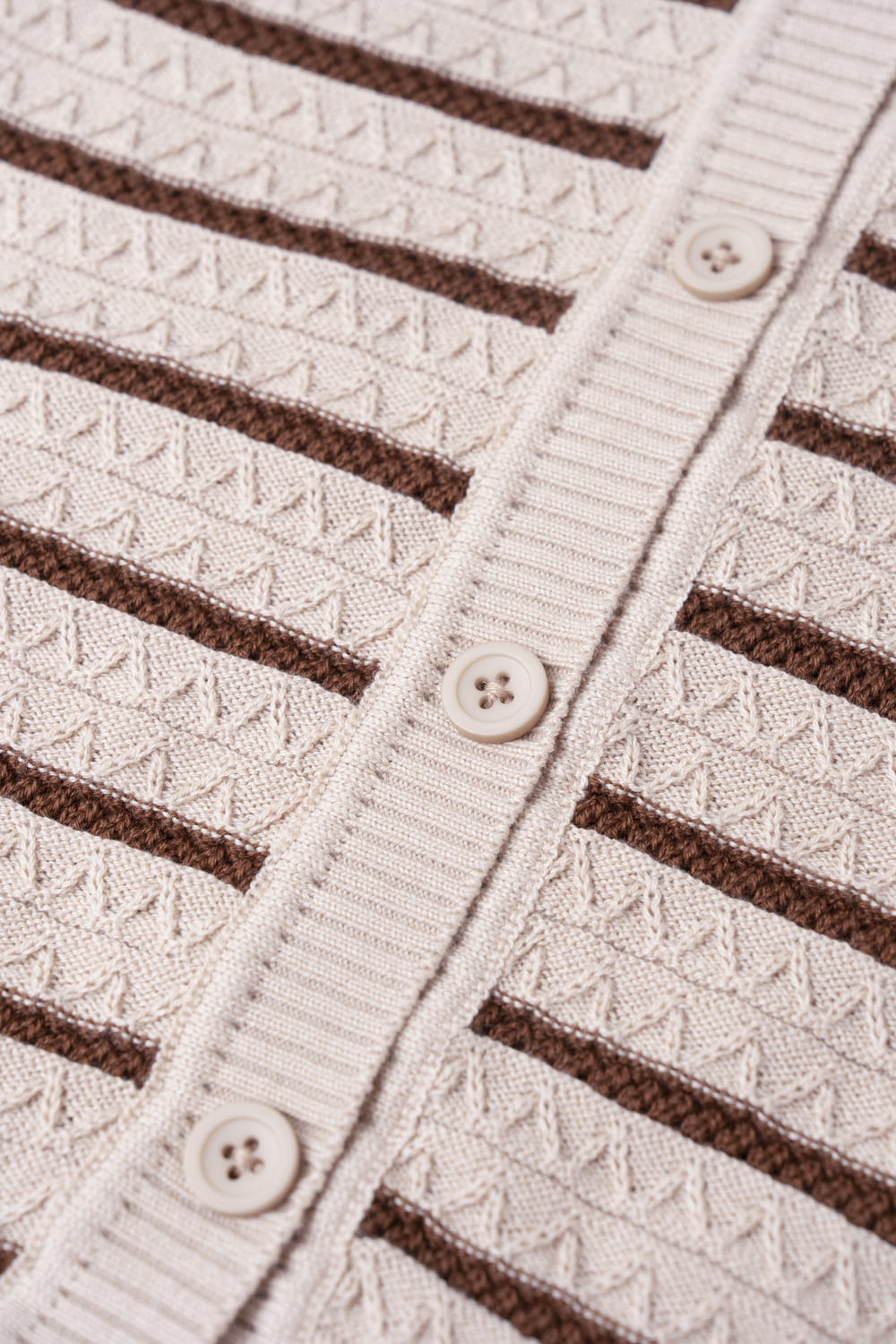 Áo cardigan len cotton cổ tim dệt nổi kẻ