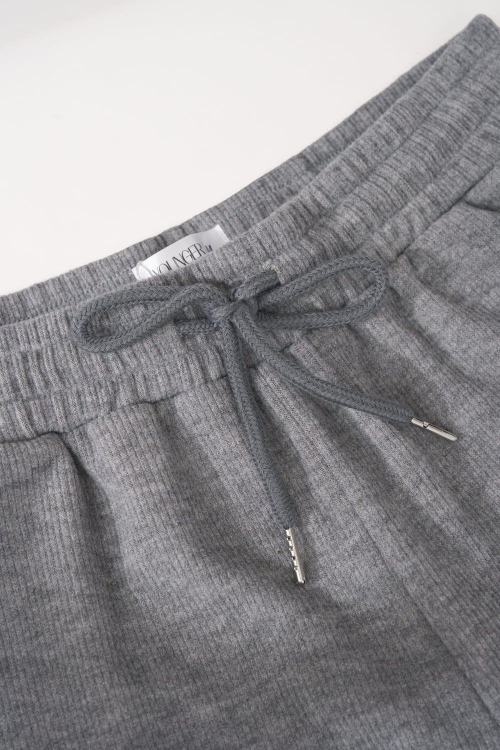 Quần suông cạp chun phối sườn