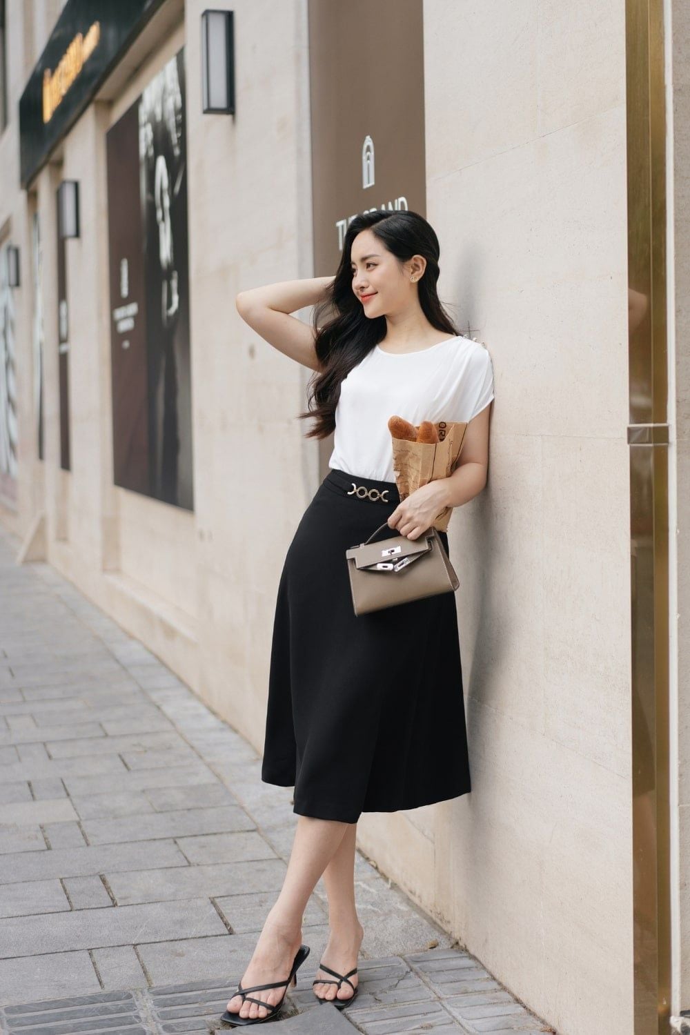 Chất liệu lụa phù hợp cho các bữa tiệc