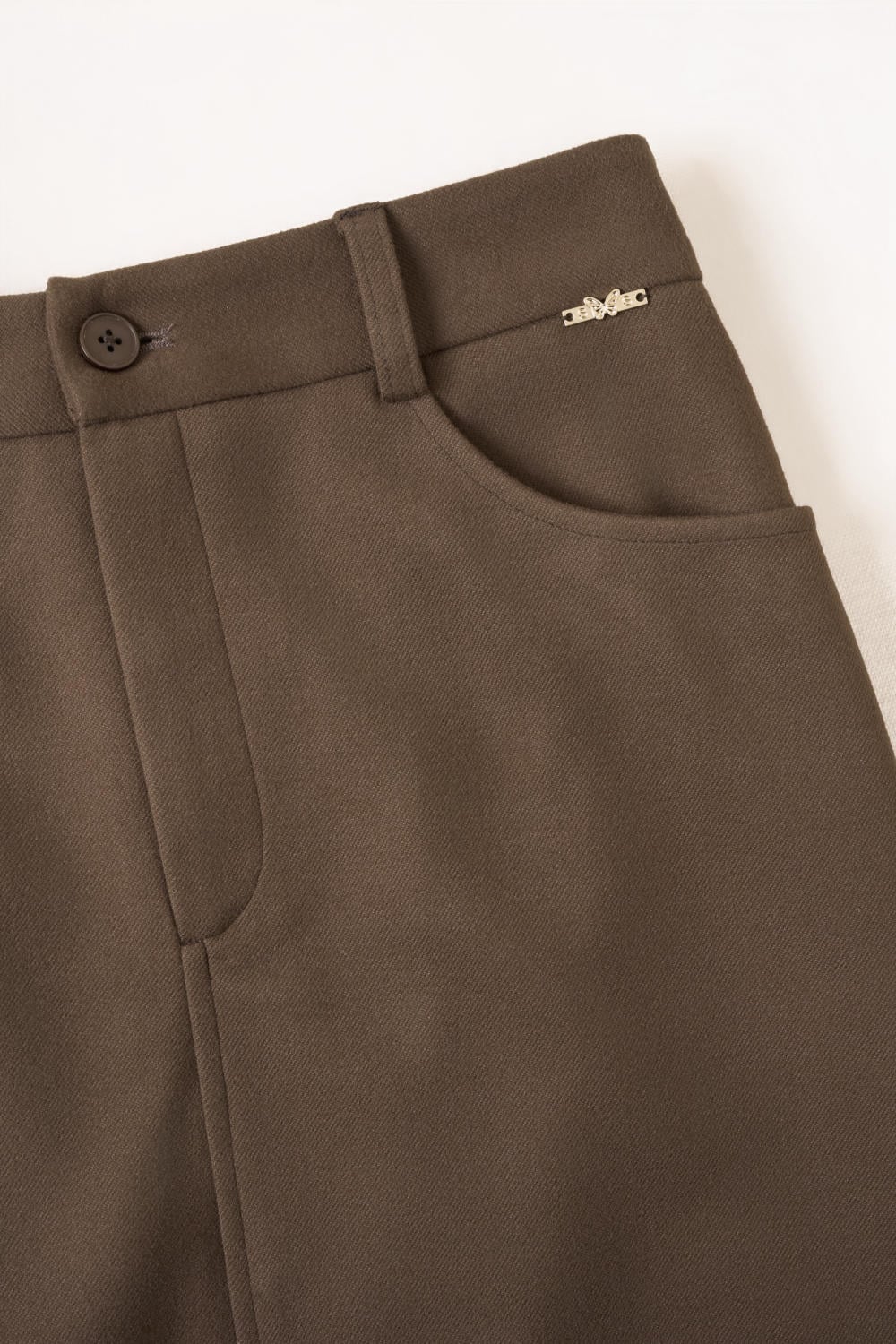 Chân váy dài dáng suông cạp cao