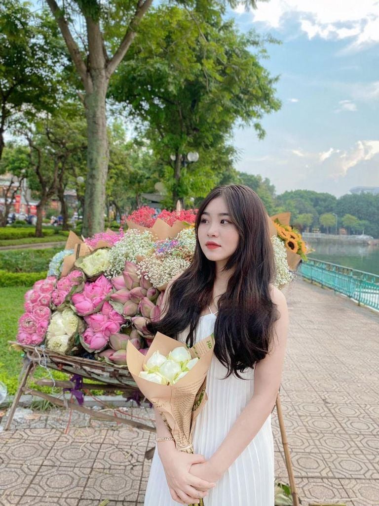 Chụp ảnh mùa thu Hà Nội