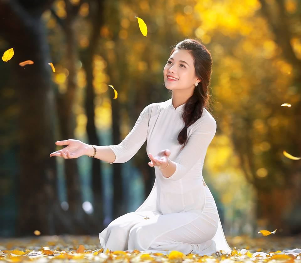 Chụp ảnh mùa thu Hà Nội