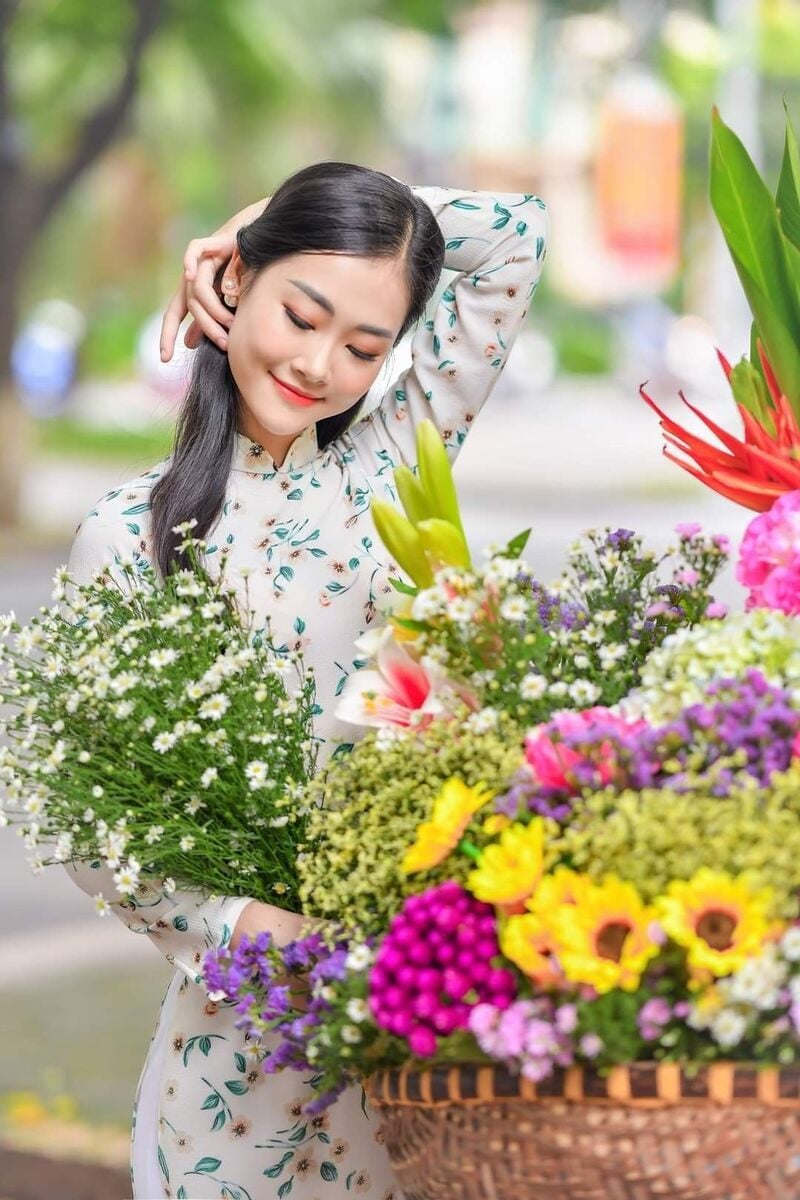 chụp ảnh với xe hoa