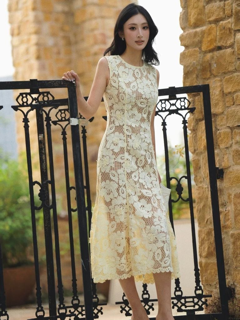 Đầm cổ điển