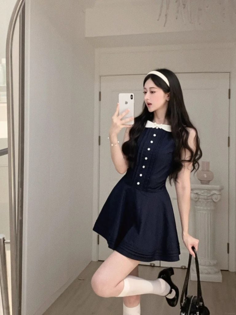 Đầm cổ điển