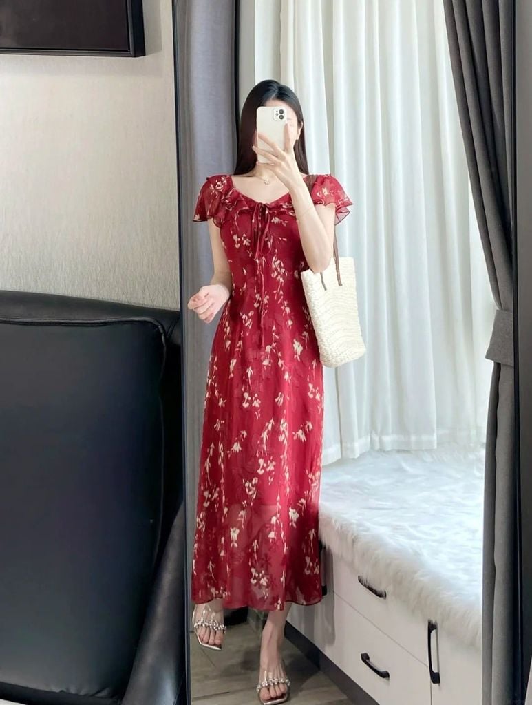 Đầm cổ điển