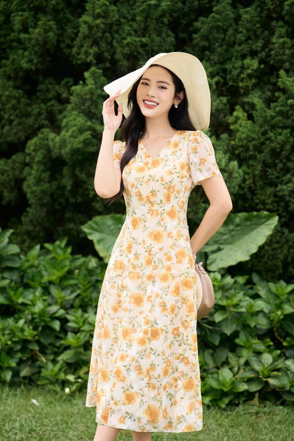 đầm maxi đi biển cho người thấp