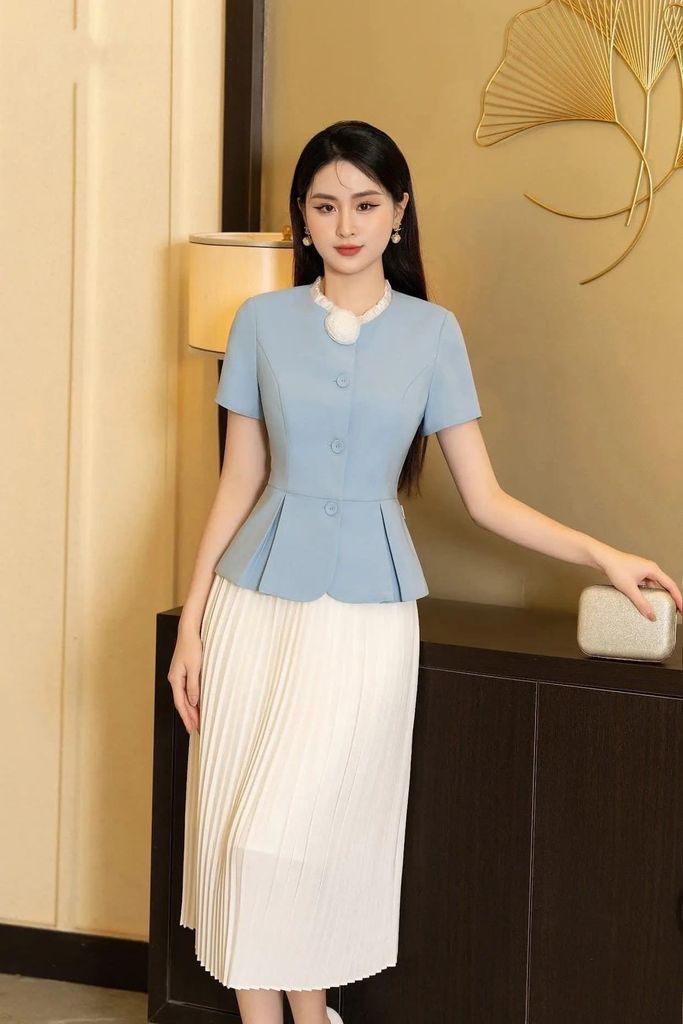 Đầm peplum dự tiệc