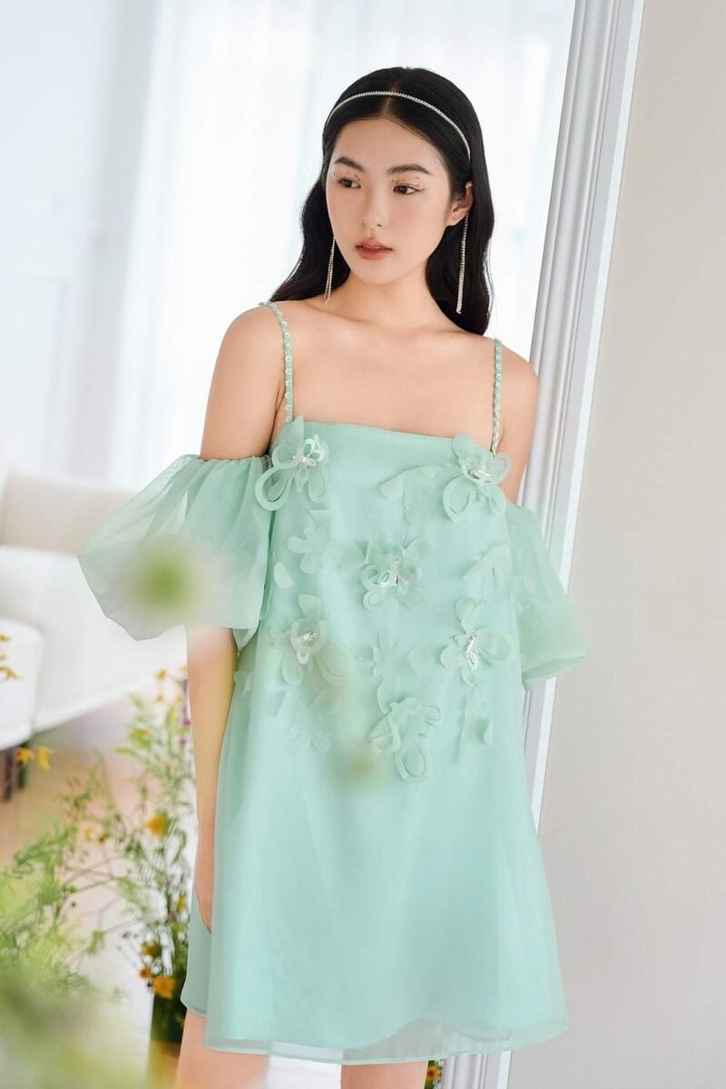 đầm suông vải voan