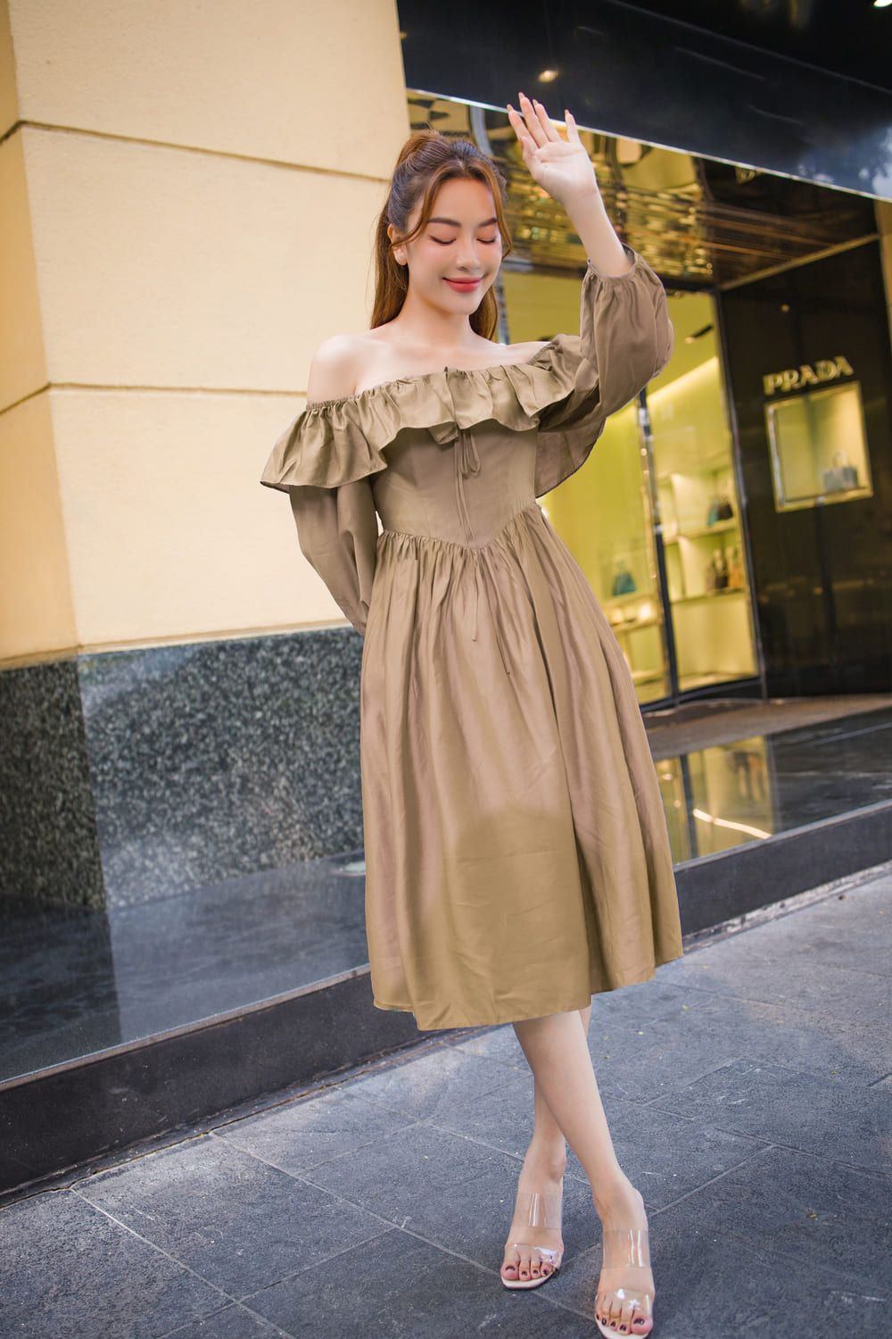 váy đầm trễ vai