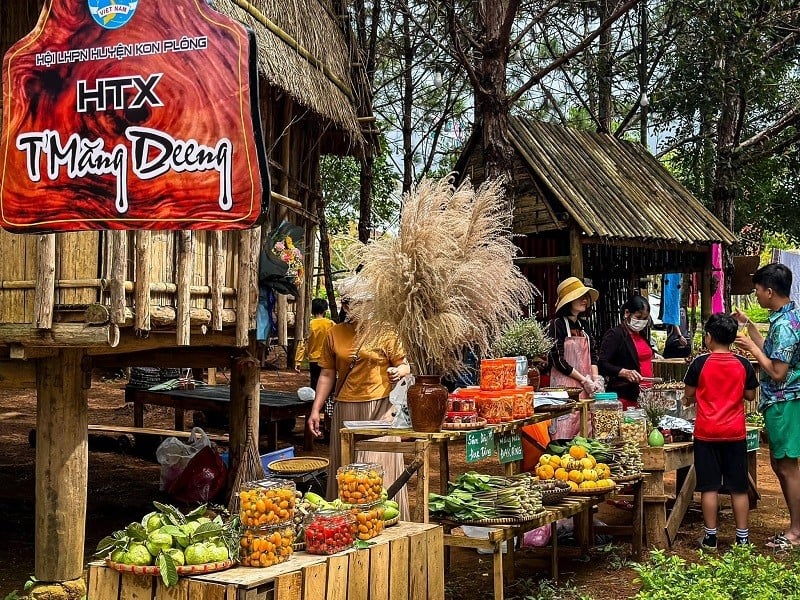 du lịch Măng Đen