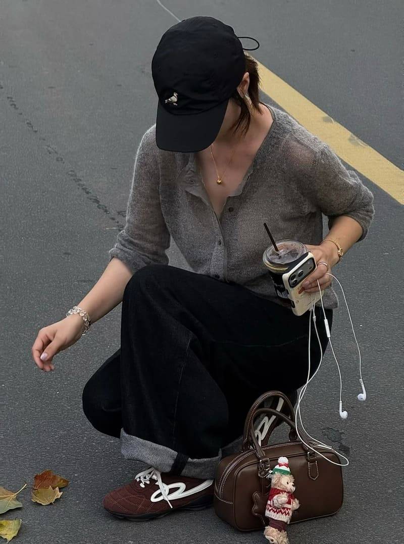 Giày nâu phối đồ màu gì hợp nhất?
