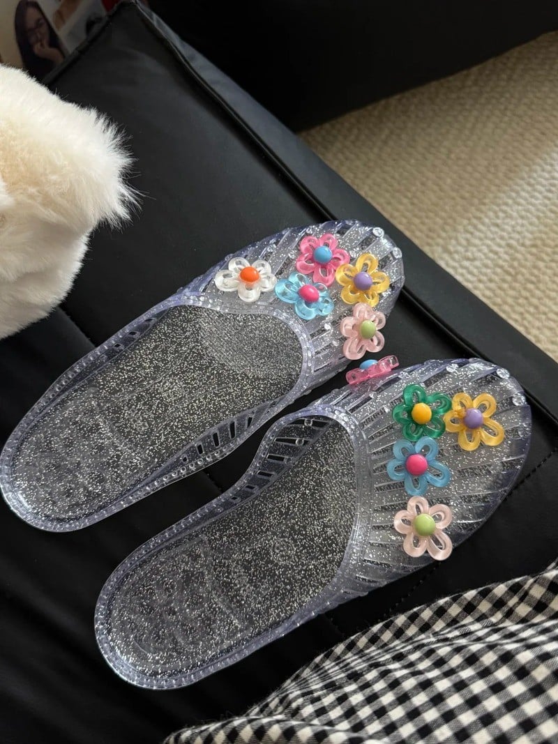Giày sục nhựa nữ