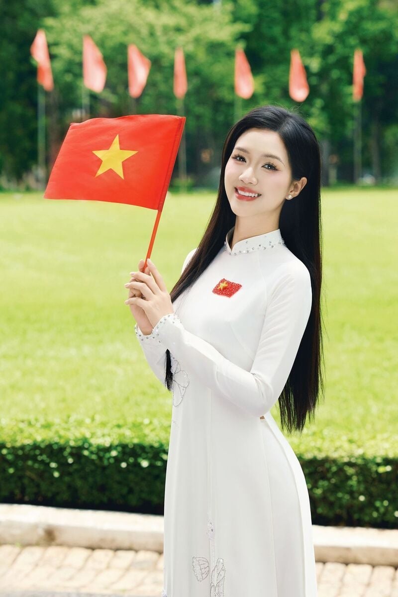 phối đồ đi chơi lễ Quốc Khánh 2/9