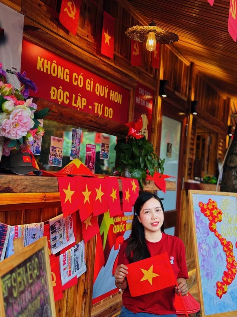 Lưu ngay 20+ outfit phối đồ đi chơi lễ Quốc Khánh 2/9 siêu chảnh cho nàng