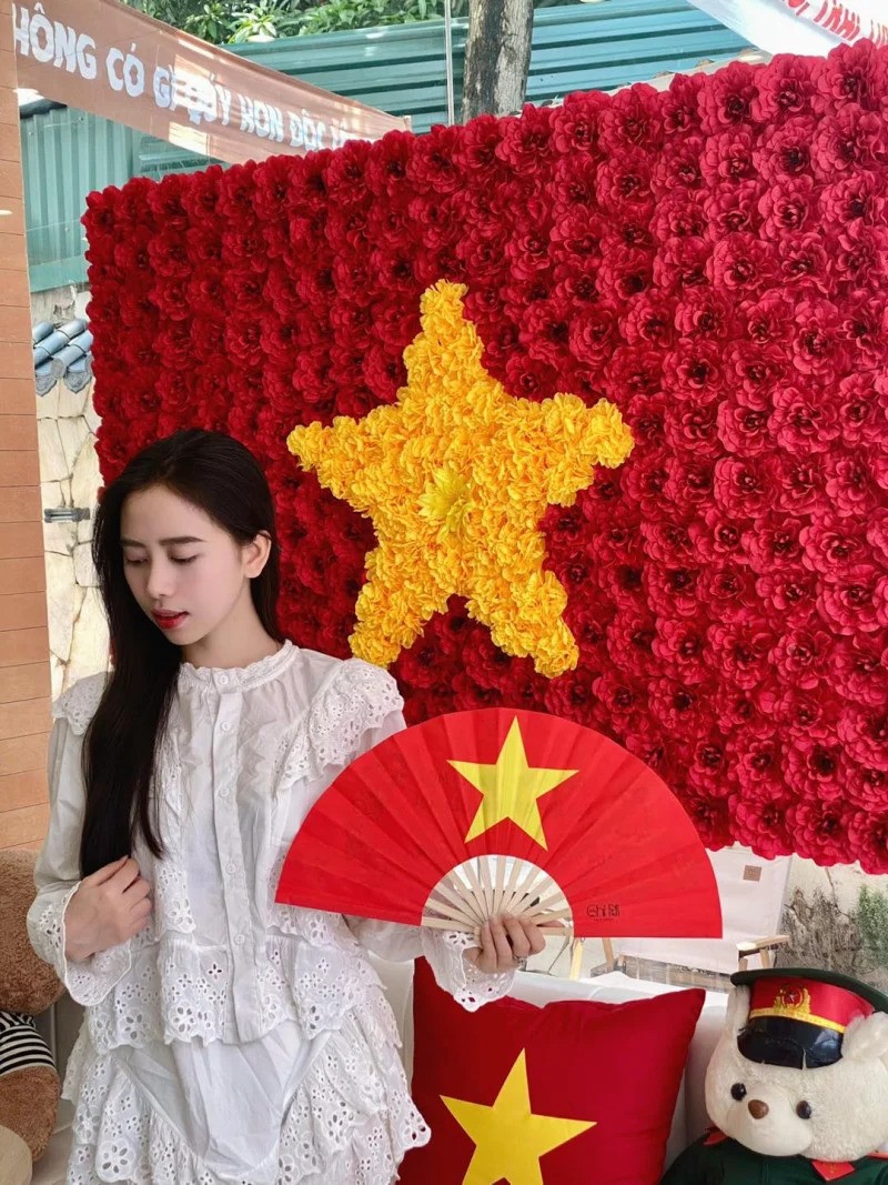 phối đồ đi chơi lễ Quốc Khánh 2/9