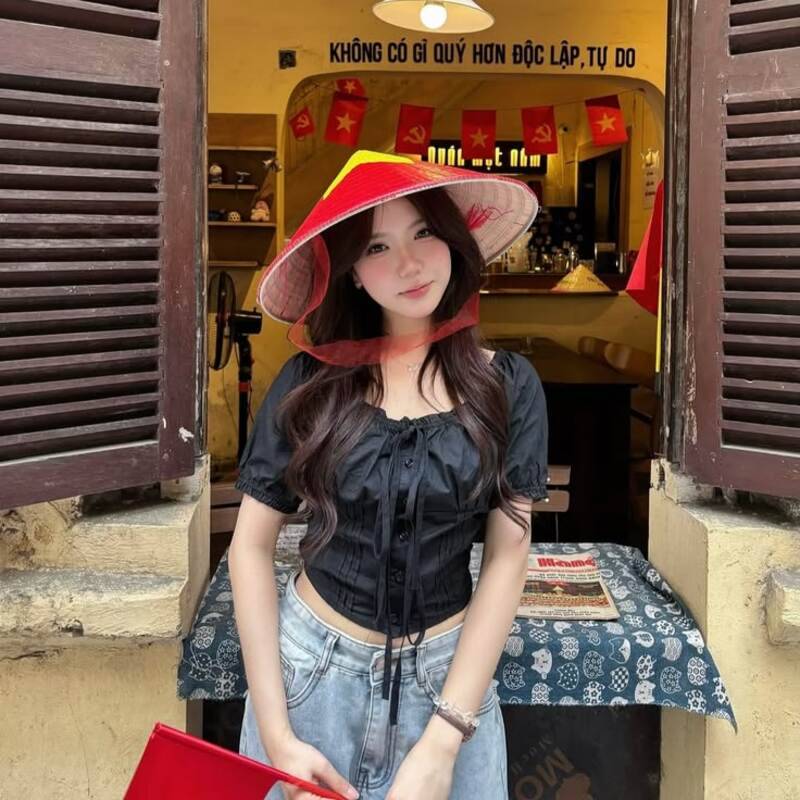Lưu ngay 20+ outfit phối đồ đi chơi lễ Quốc Khánh 2/9 siêu chảnh cho nàng