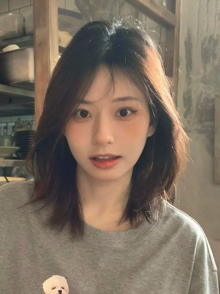 mặt hình trái xoan