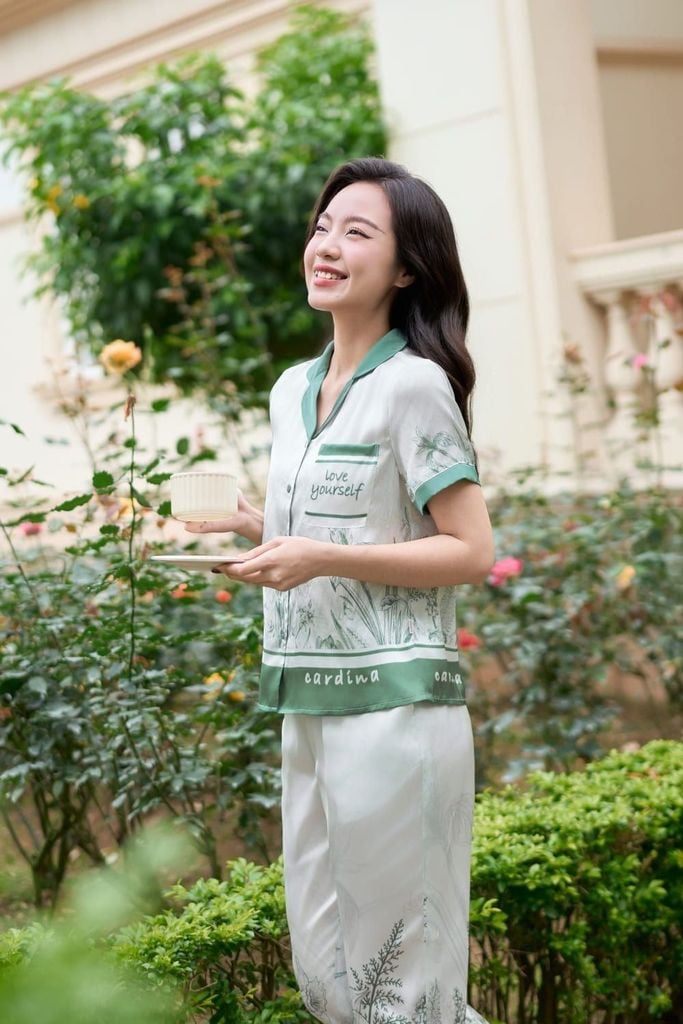 mẫu đồ bộ lụa satin cao cấp