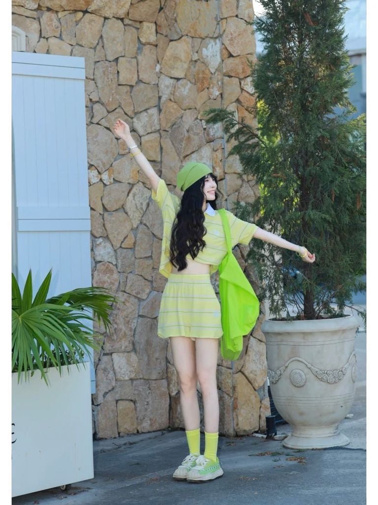 Màu neon mặc với màu gì