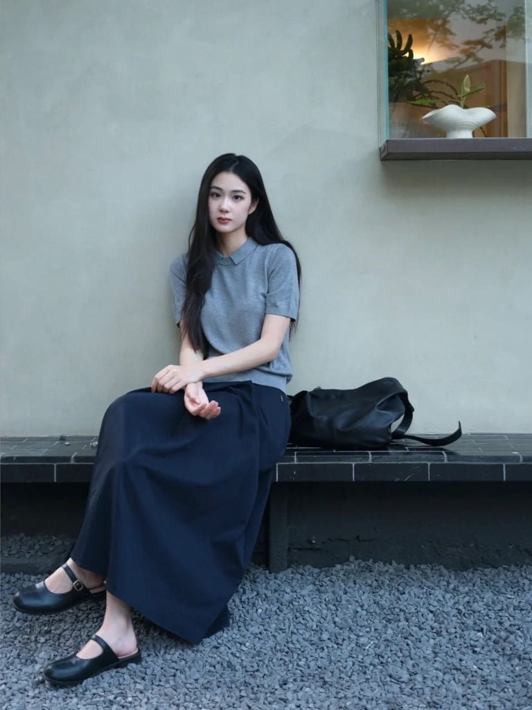 Màu xanh navy phối màu gì