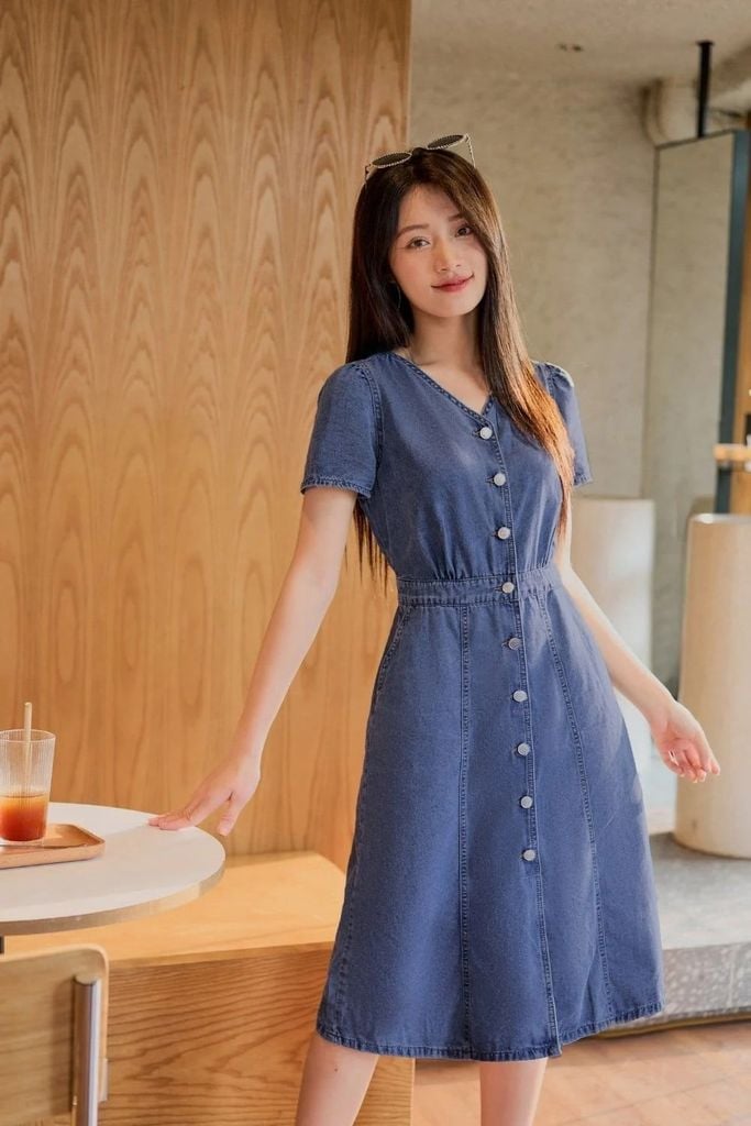 Mệnh thủy hợp màu gì
