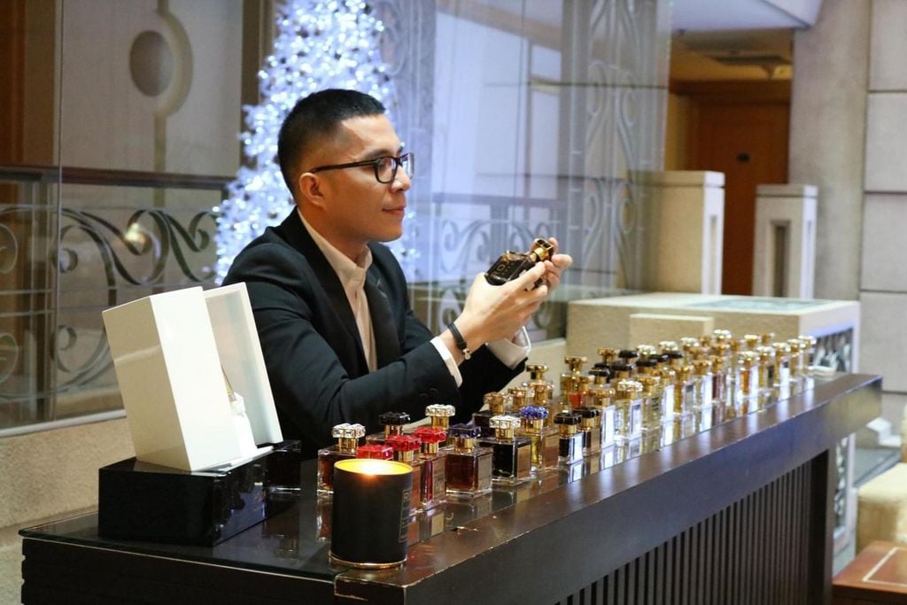Mua nước hoa chính hãng ở đâu