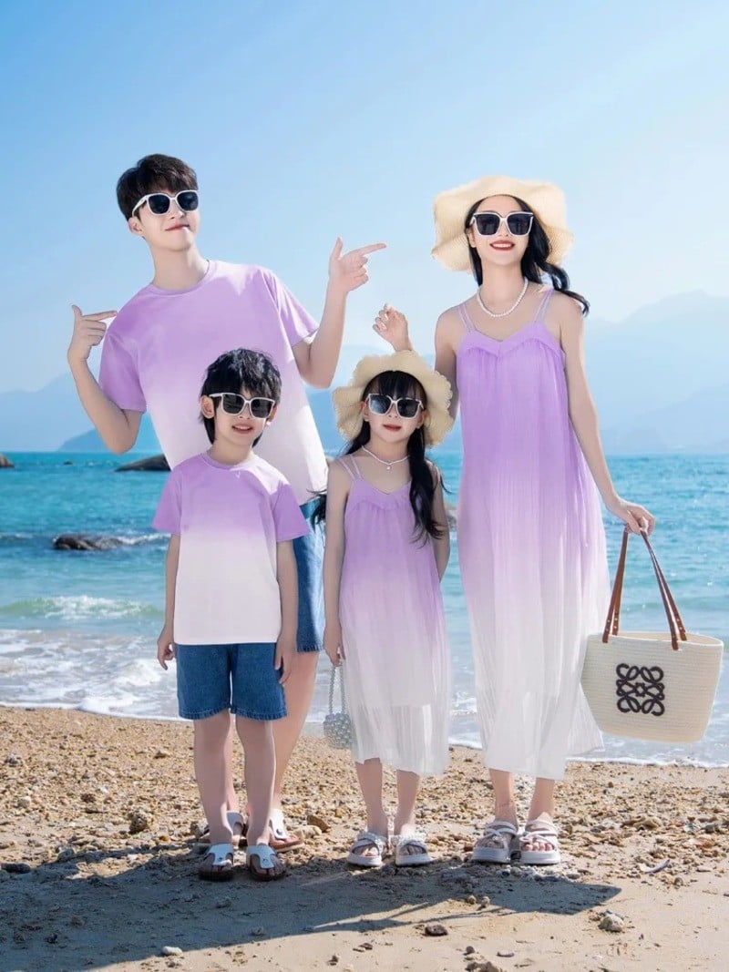 những bộ quần áo đi biển
