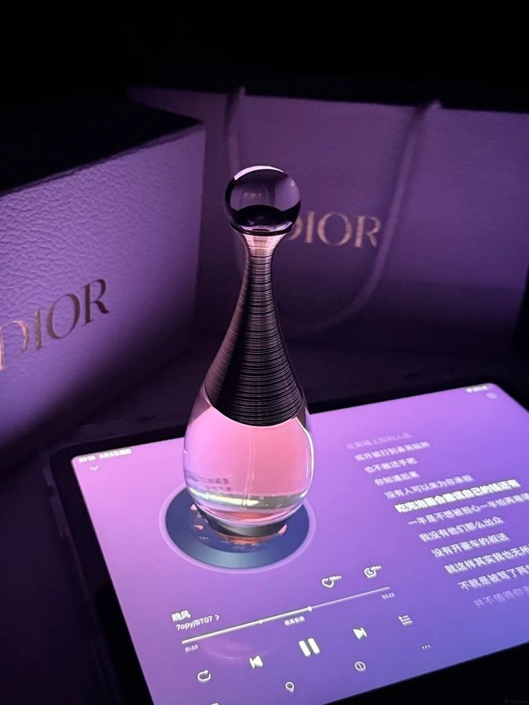 Nước hoa có hạn sử dụng không