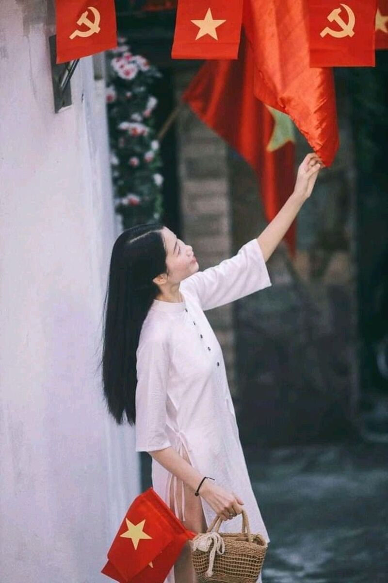 Lưu ngay 20+ outfit phối đồ đi chơi lễ Quốc Khánh 2/9 siêu chảnh cho nàng