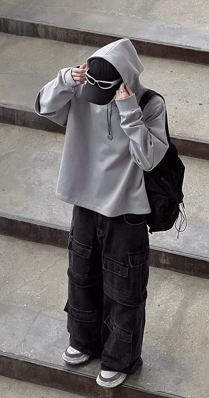 Phong cách ăn mặc bad boy là gì?