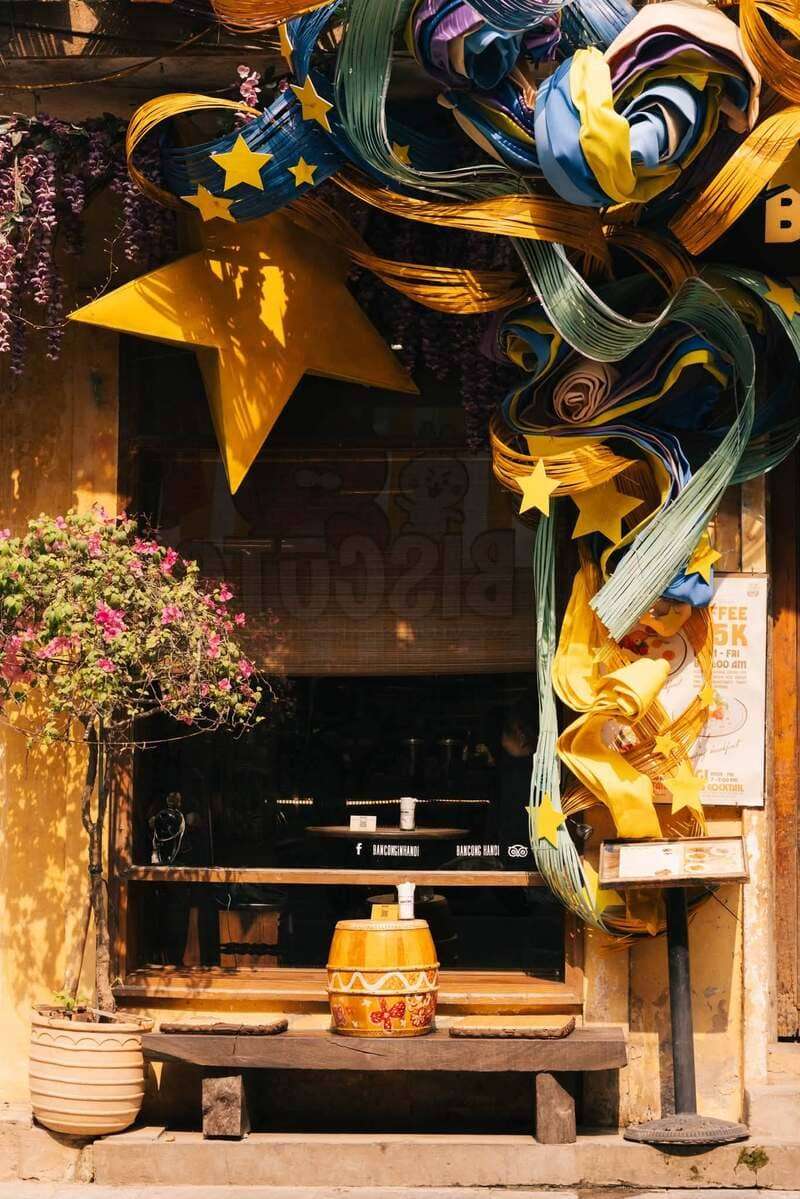 Top quán cafe decor Trung thu đẹp nhất tại Hà Nội