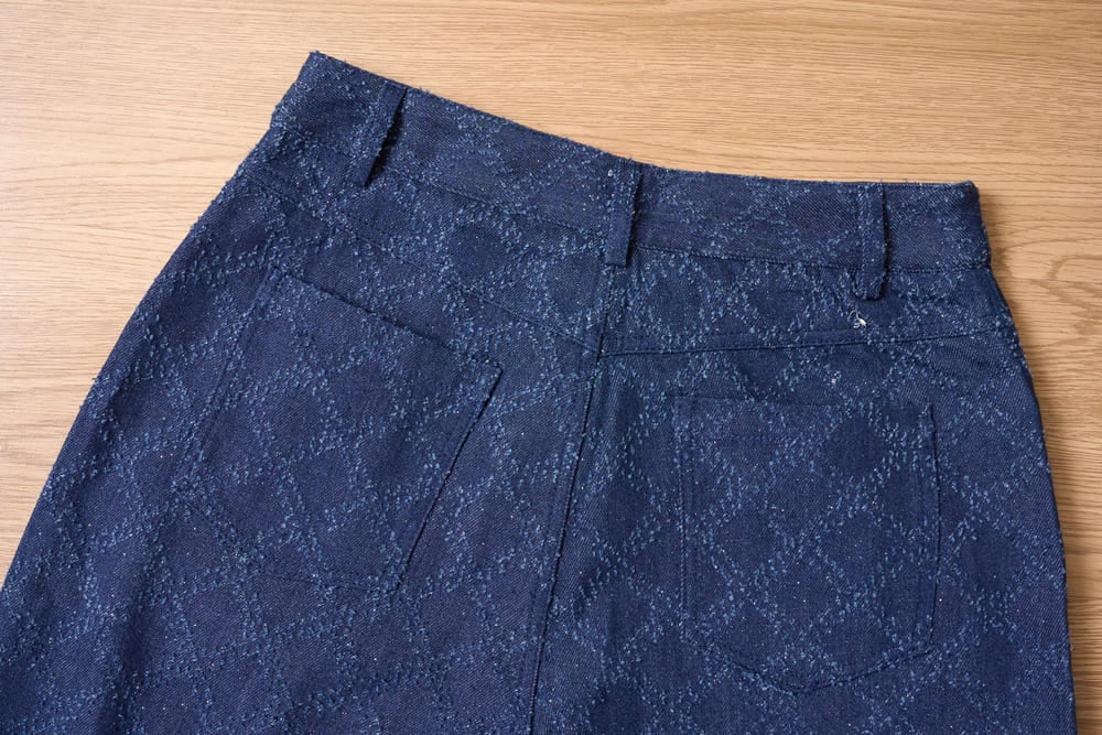 Quần dài suông họa tiết bling