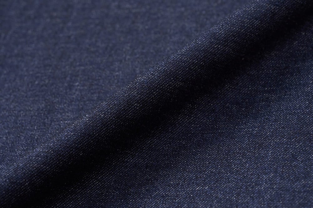Quần denim mềm ống suông cạp to túi ốp sau có nắp