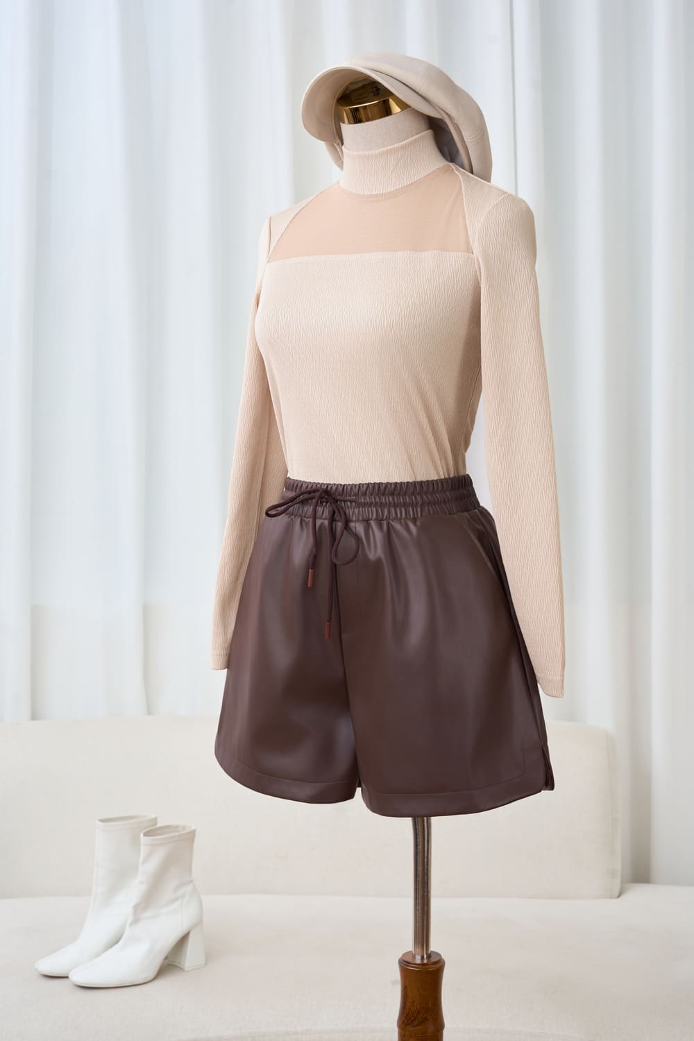 Quần sooc nữ da mềm dáng chữ A cạp chun gấu tôm