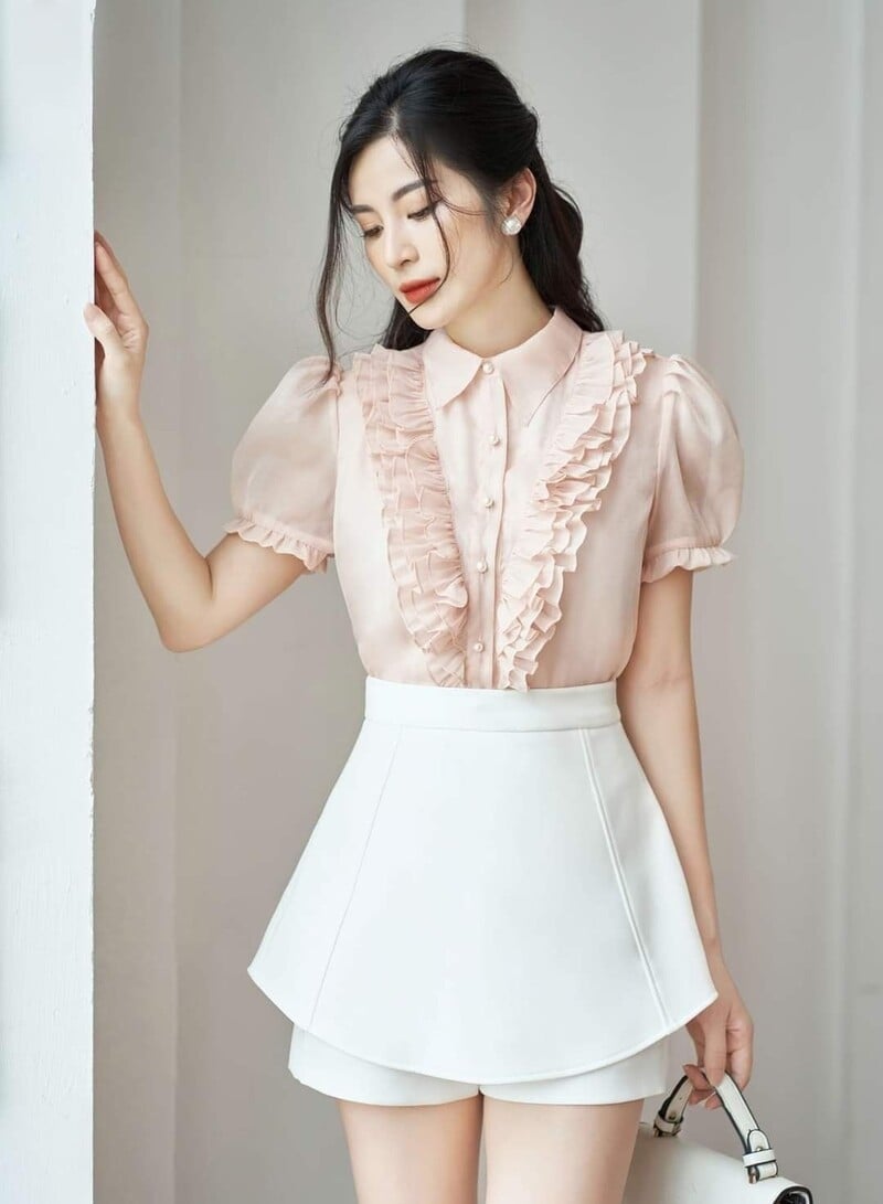 Quần giả váy dáng xòe nữ tính, điệu đà
