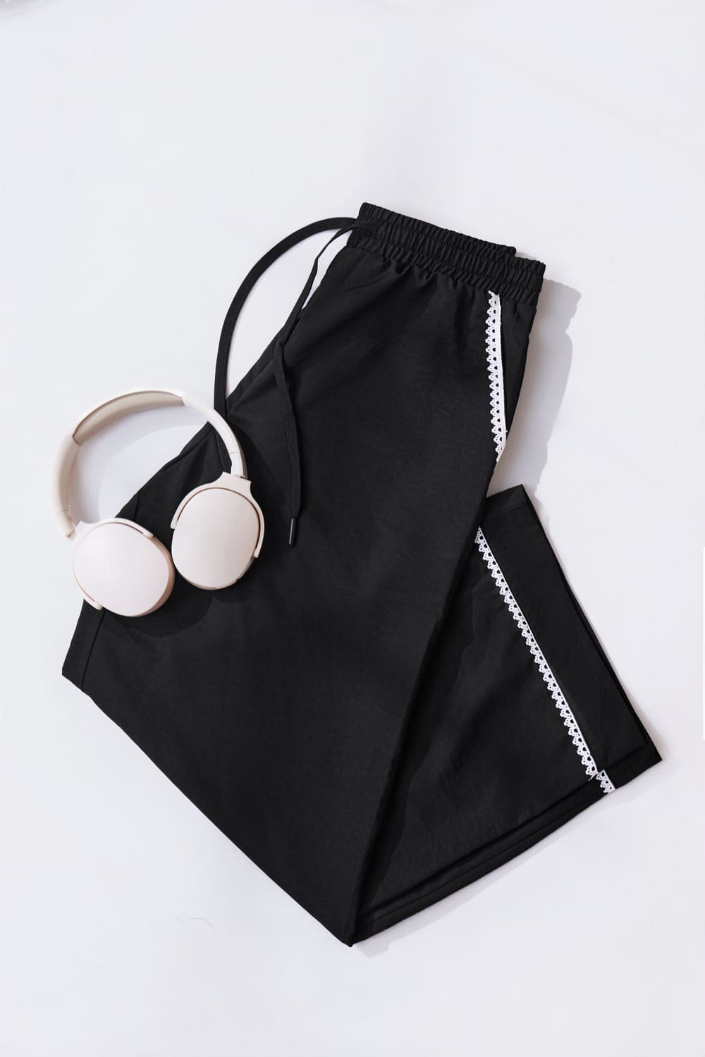 Quần dài dáng bom phối ren