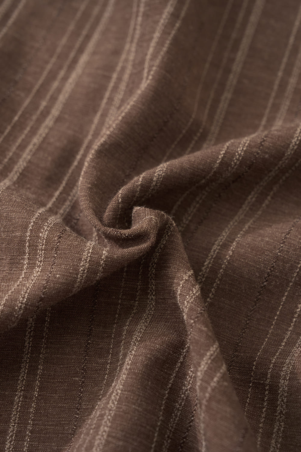 Quần dài thô kẻ dáng suông cạp liền dây đai