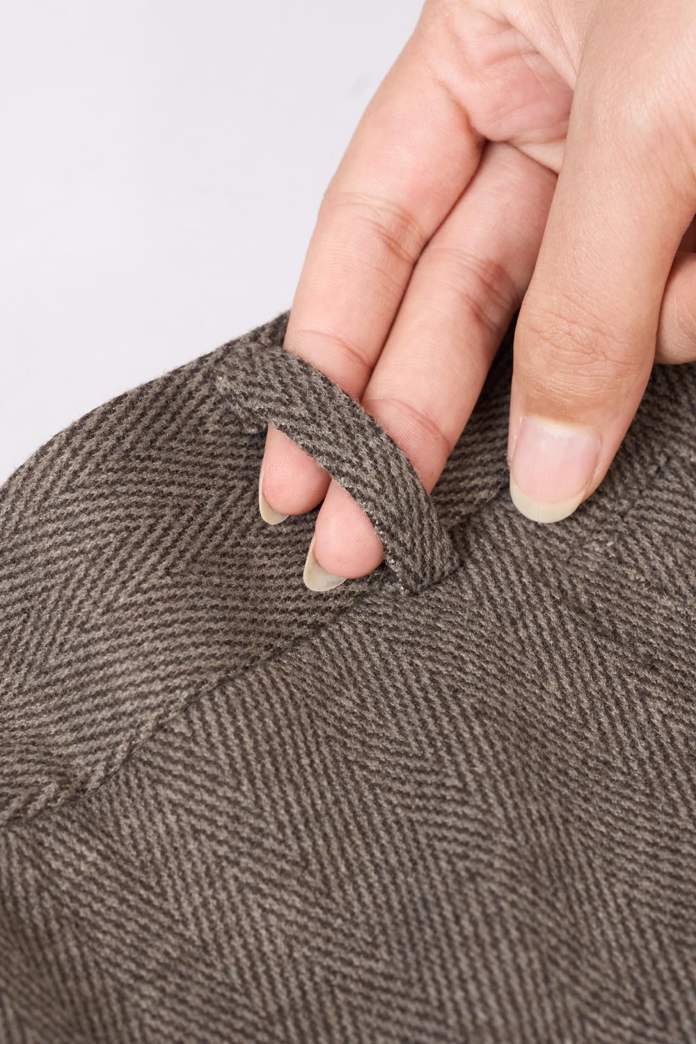 Quần suông dạ xương cá cạp cao kèm thắt lưng thanh lịch