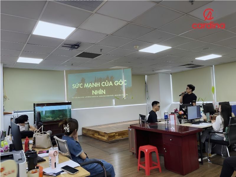 buổi chia sẻ truyền cảm hứng hàng tuần