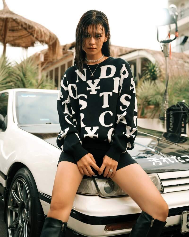 sweater local brand