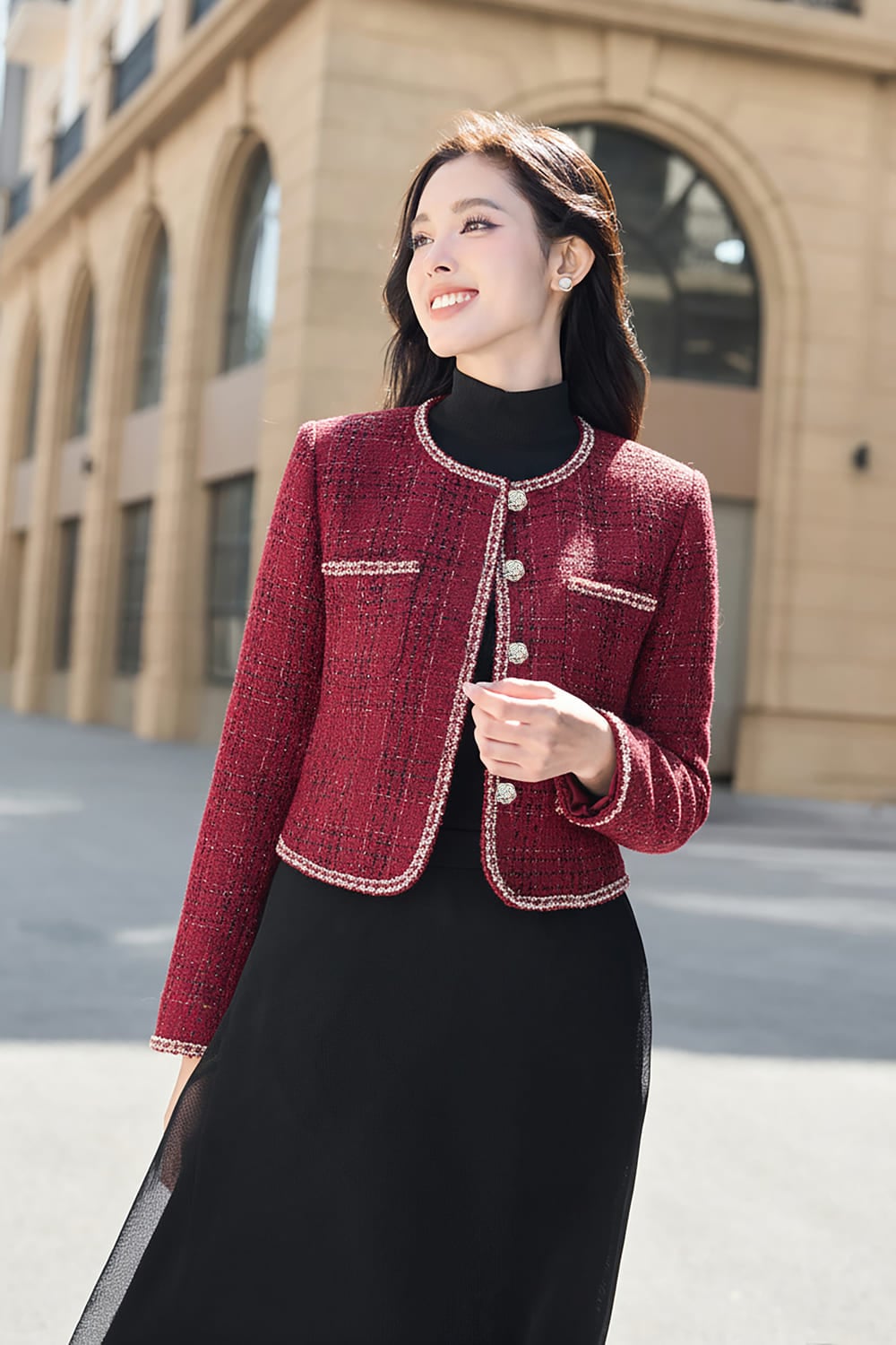 Áo khoác ngắn phối viền gấu có túi ốp